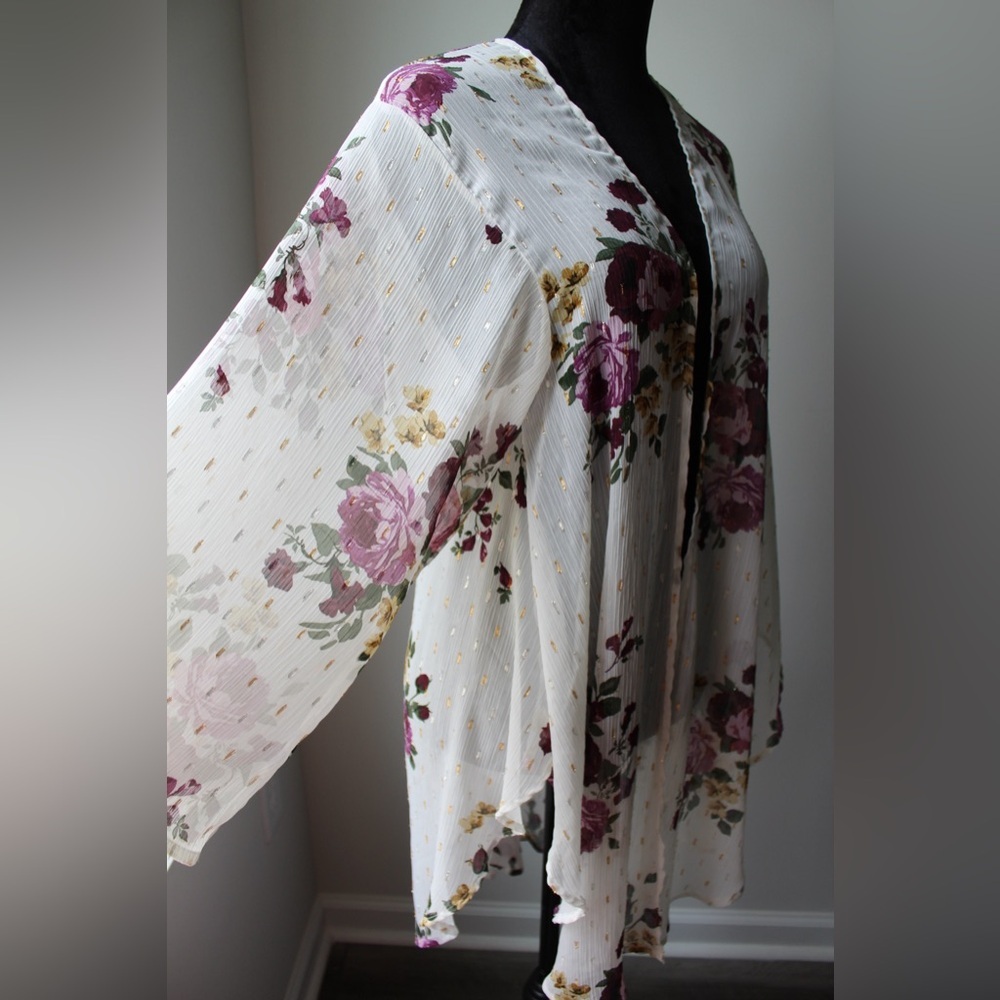 Torrid Floral Kimono with Purple and Pink Accents - Picture 6 of 9